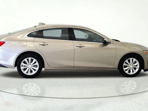 Used 2024 Chevrolet Malibu LT FWD image 6
