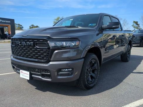 New 2026 RAM 1500 4x4 Crew Cab image 8