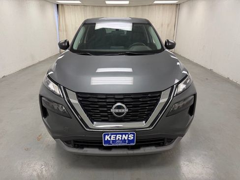Used 2023 Nissan Rogue S AWD/4WD image 8