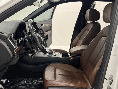 Used 2018 Audi Q5 2.0T Premium Plus image 11