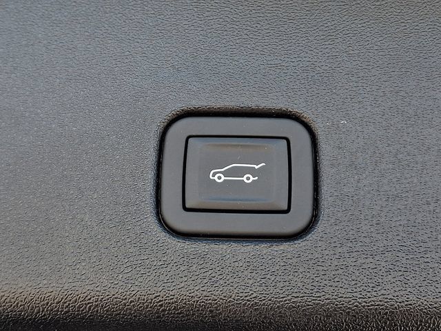 Certified 2025 Cadillac Optiq Sport 2 AWD/4WD image 28