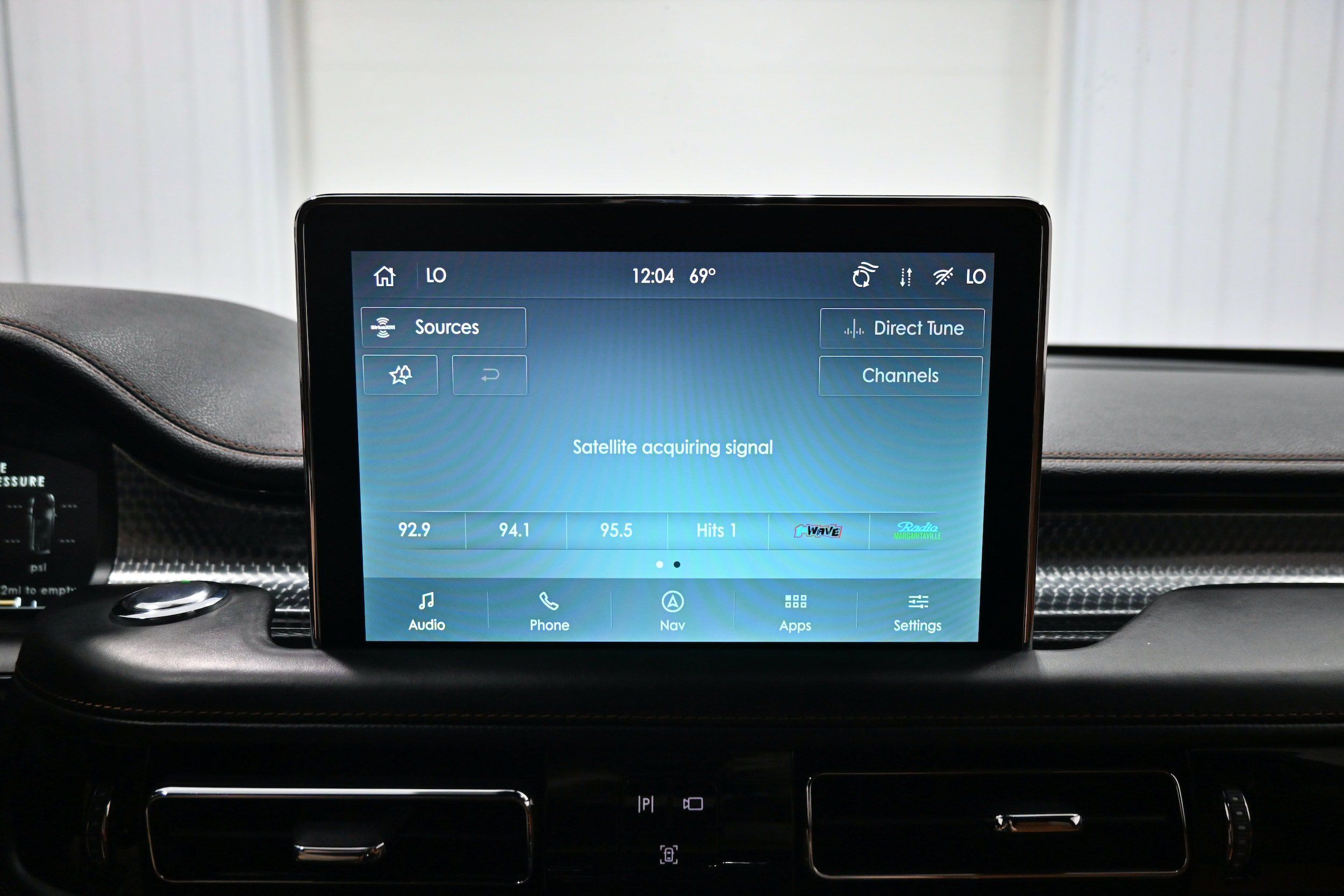Used 2021 Lincoln Aviator Black Label AWD/4WD image 12