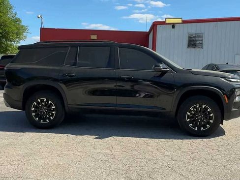 Used 2025 Chevrolet Traverse Z71 w/ LPO, Floor Liner Package image 9