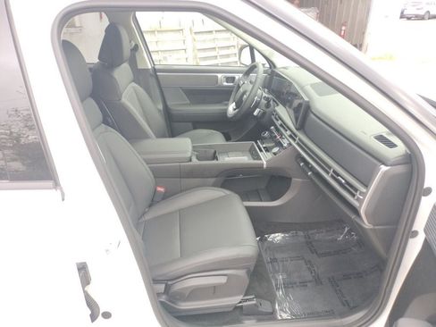Used 2025 Hyundai Santa Fe SEL FWD image 51