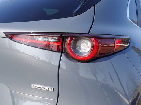 Certified 2025 MAZDA CX-30 AWD 2.5 S w/ Preferred Package image 5