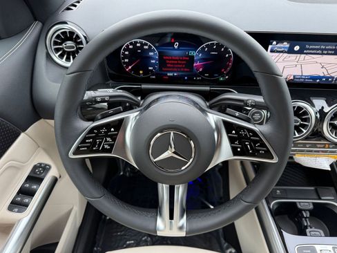New 2026 Mercedes-Benz GLA 250 4MATIC image 18