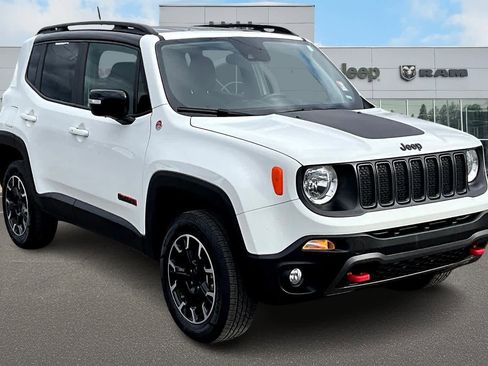 Used 2023 Jeep Renegade Trailhawk image 21