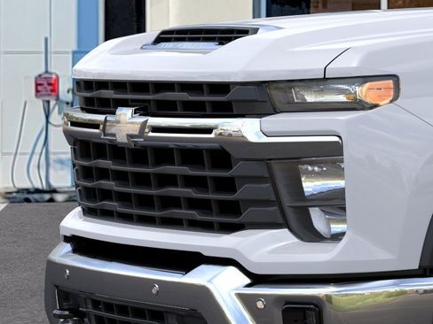 New 2026 Chevrolet Silverado 2500 LT w/ All Star Edition AWD/4WD image 13