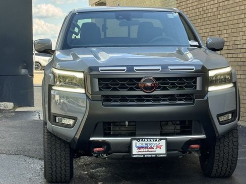 New 2026 Nissan Frontier PRO-4X w/ Tow Package AWD/4WD image 25