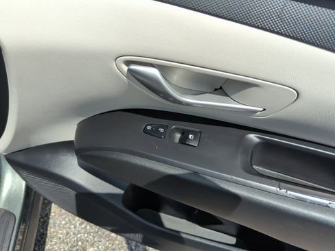 Used 2022 Hyundai Tucson SEL FWD image 32