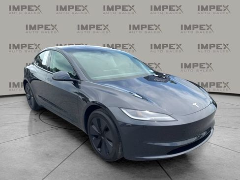Used 2025 Tesla Model 3 Long Range RWD image 4