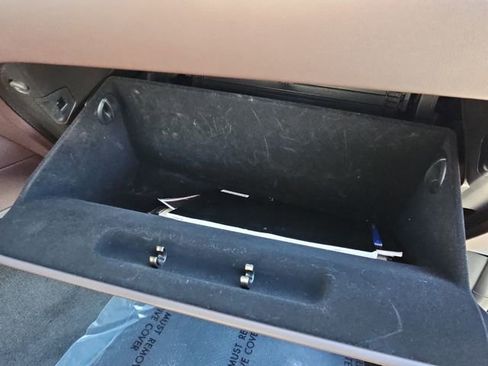 Used 2023 Genesis GV70 2.5T Advanced w/ Advanced Package image 21