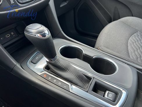 Certified 2021 Chevrolet Equinox LT AWD/4WD image 21
