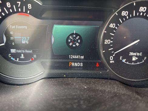 Used 2015 Lincoln MKC FWD w/ Equipment Group 101A Select image 17