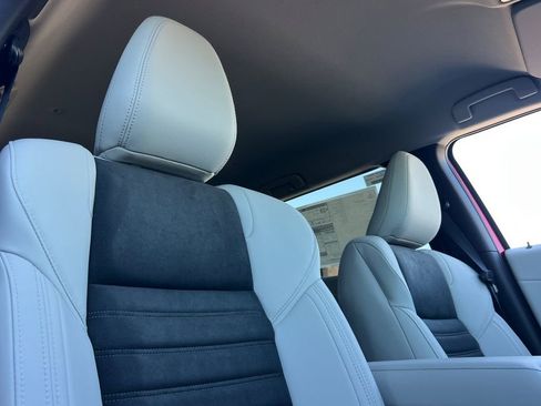 New 2026 Mitsubishi Outlander SE FWD image 17