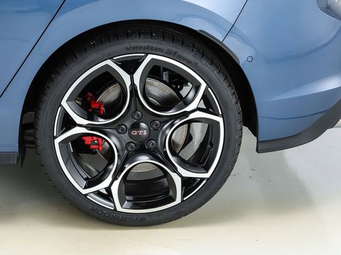 New 2026 Volkswagen GTI Autobahn image 6