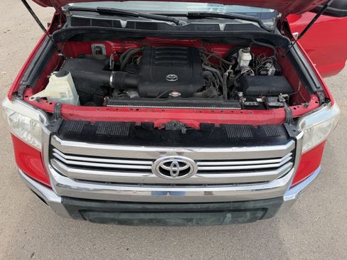 Used 2016 Toyota Tundra SR5 w/ TRD Off Road Package AWD/4WD image 24