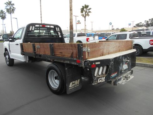 Used 2024 Ford F350 XL image 8