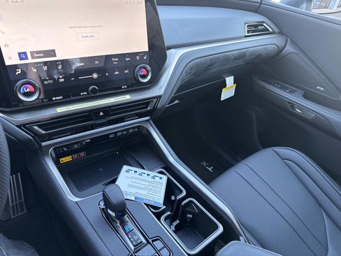 New 2026 Lexus TX 350 350 F SPORT Handling image 24