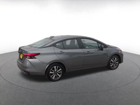 Used 2025 Nissan Versa SV FWD image 15