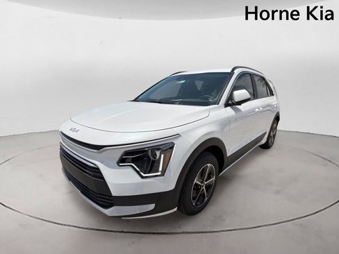 New 2026 Kia Niro LX FWD image 7