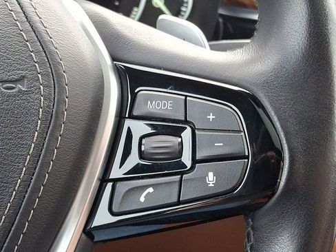 Used 2018 BMW 540i xDrive 540i xDrive image 25