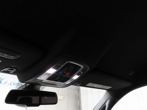 Used 2022 RAM 2500 Laramie w/ Night Edition image 21