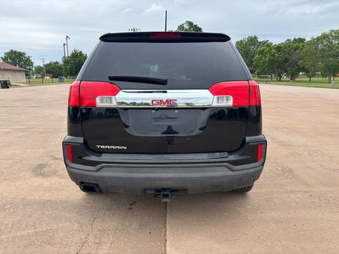 Used 2017 GMC Terrain SLE FWD image 24