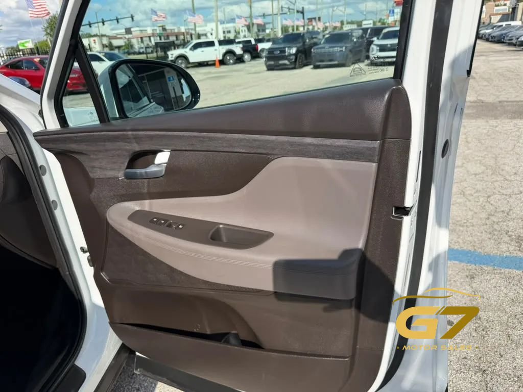 Used 2020 Hyundai Santa Fe SEL w/ Cargo Package AWD/4WD image 6