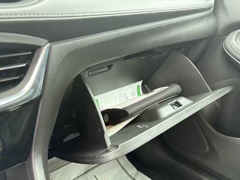 Used 2024 Buick Encore GX Sport Touring image 37