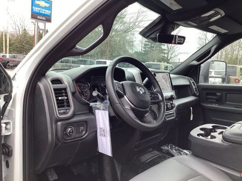 New 2026 RAM 5500 Tradesman w/ Chrome Appearance Group AWD/4WD image 22