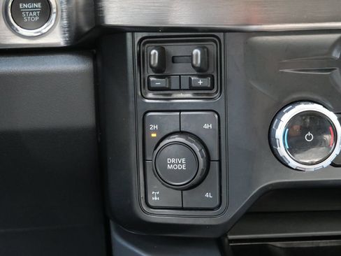 Certified 2024 Ford F250 Lariat AWD/4WD image 21