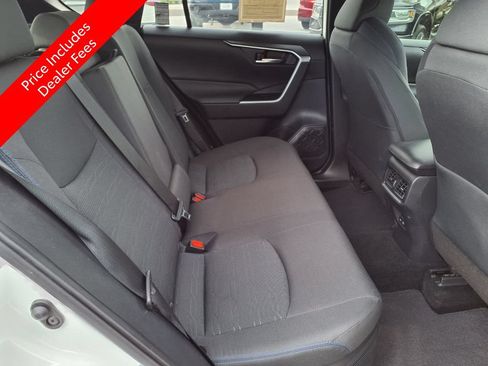 Used 2023 Toyota RAV4 SE w/ Convenience Package AWD/4WD image 14