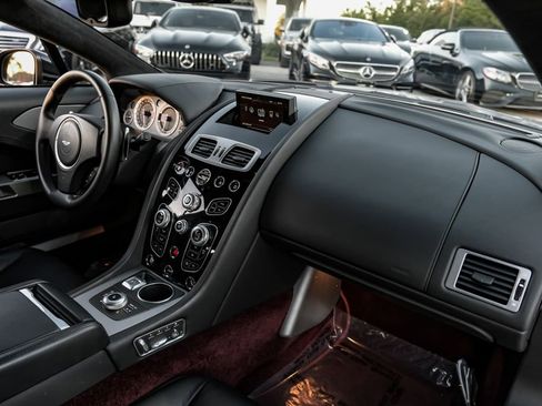 Used 2016 Aston Martin Rapide S image 10