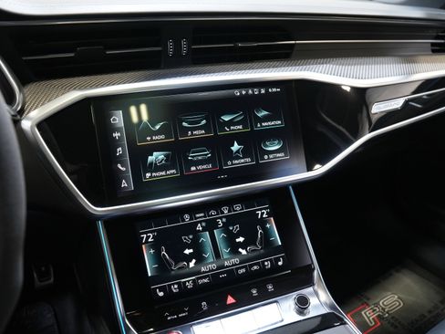 Used 2021 Audi RS 6 AVANT WAGON 4D image 48