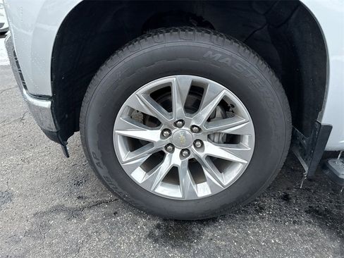 Used 2019 Chevrolet Silverado 1500 LTZ w/ LTZ Plus Package image 10