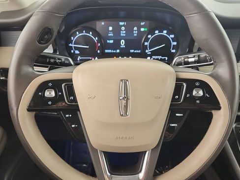 Used 2021 Lincoln Corsair FWD w/ Equipment Group 101A image 11