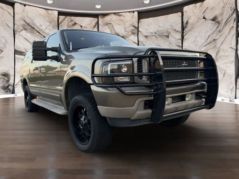 Used 2003 Ford Excursion Eddie Bauer image 3