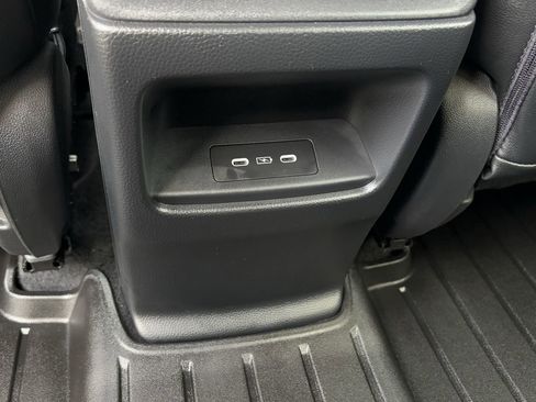 Used 2025 Honda CR-V EX-L image 23