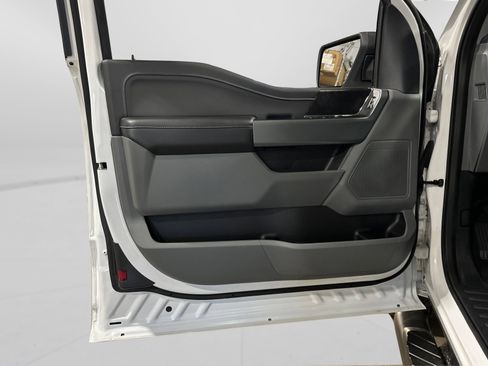 Used 2022 Ford F150 XLT w/ Equipment Group 301A Mid image 16