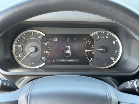 Used 2023 Land Rover Defender 110 X-Dynamic SE AWD/4WD image 11