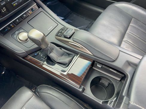 Used 2018 Lexus ES 350 w/ Ultra Luxury Package FWD image 22