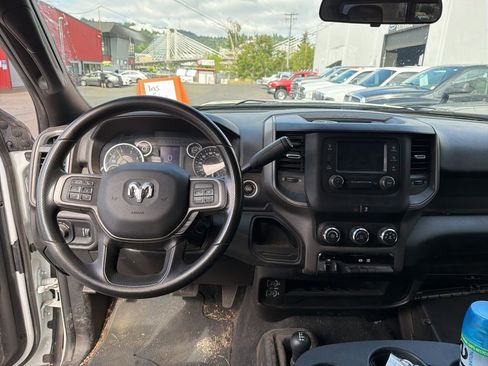 Used 2022 RAM 2500 Tradesman AWD/4WD image 11