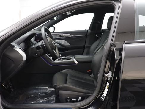 Used 2025 BMW 840i xDrive w/ M Sport Professional Package image 5