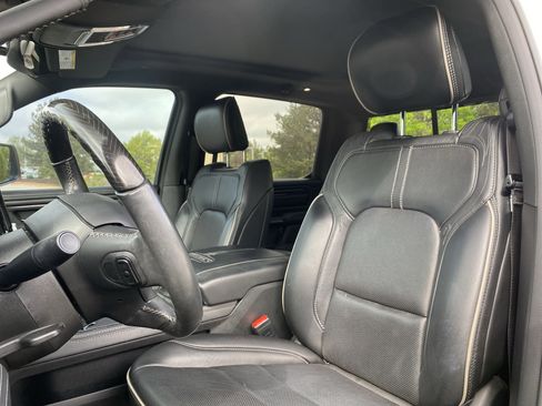 Used 2022 RAM 1500 Limited w/ Night Edition image 7