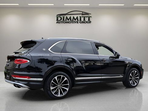Used 2025 Bentley Bentayga Extended Wheelbase AWD/4WD image 9