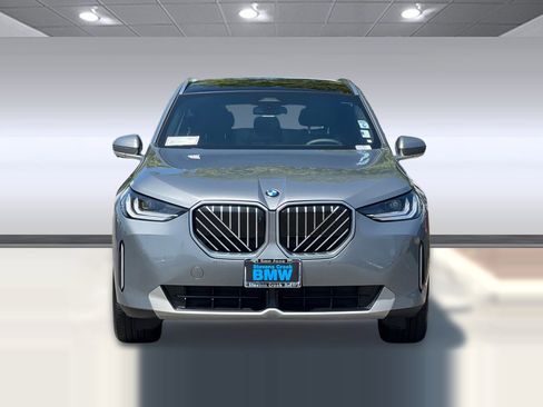 Used 2025 BMW X3 xDrive30 w/ Premium Package AWD/4WD image 5