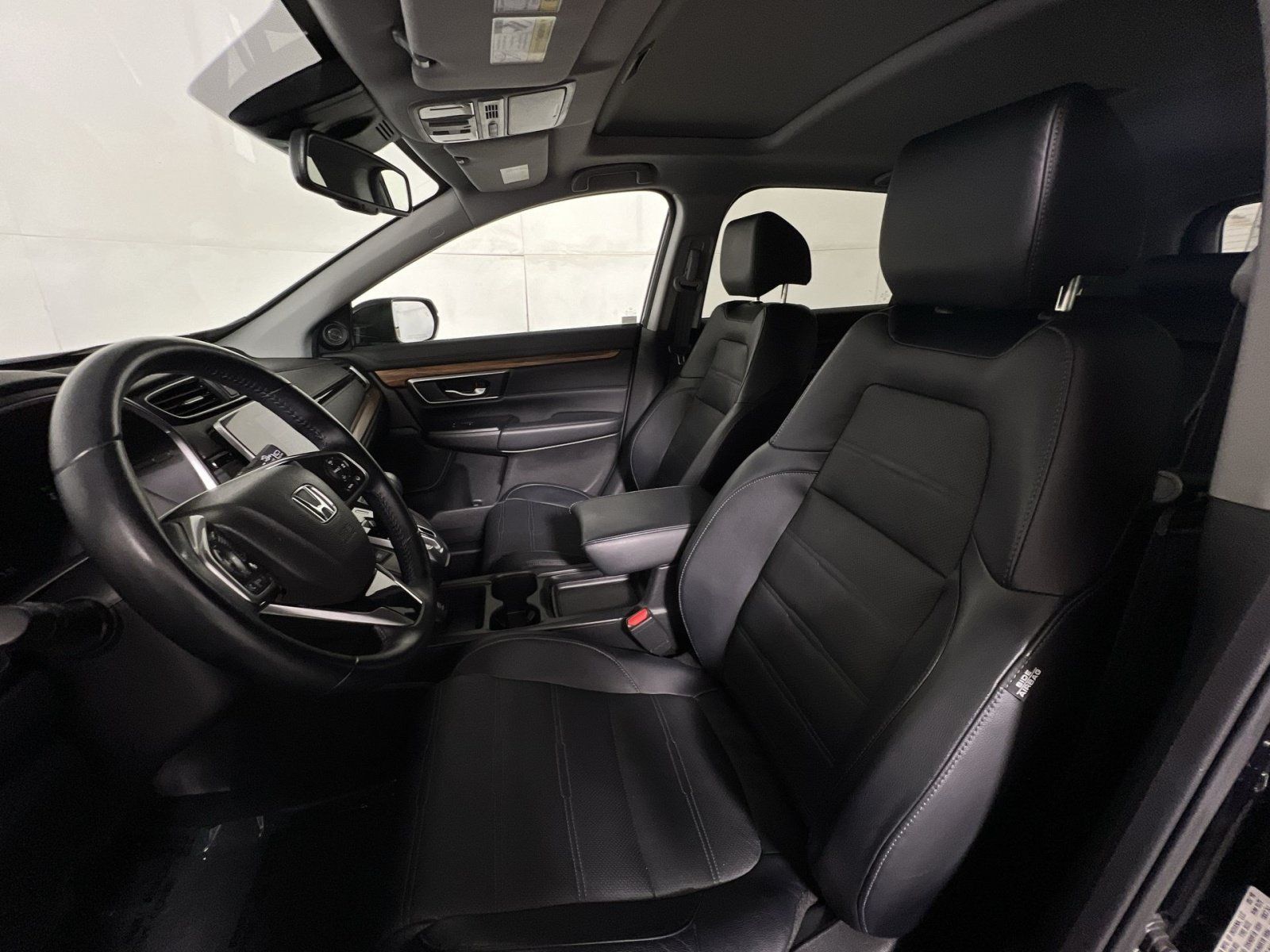 Used 2018 Honda CR-V Touring image 13