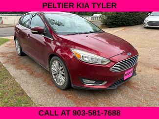 Used 2017 Ford Focus Titanium image 1