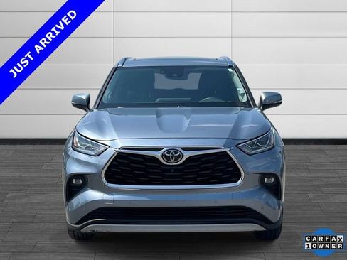 Used 2021 Toyota Highlander Platinum AWD/4WD image 8